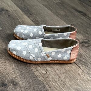 Tom’s Gray Polka Dot Slip-On Shoes